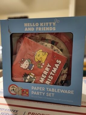 Hello Kitty  Paper Party Tableware Set 16 Lunch&dessert Plates 40 Napkins